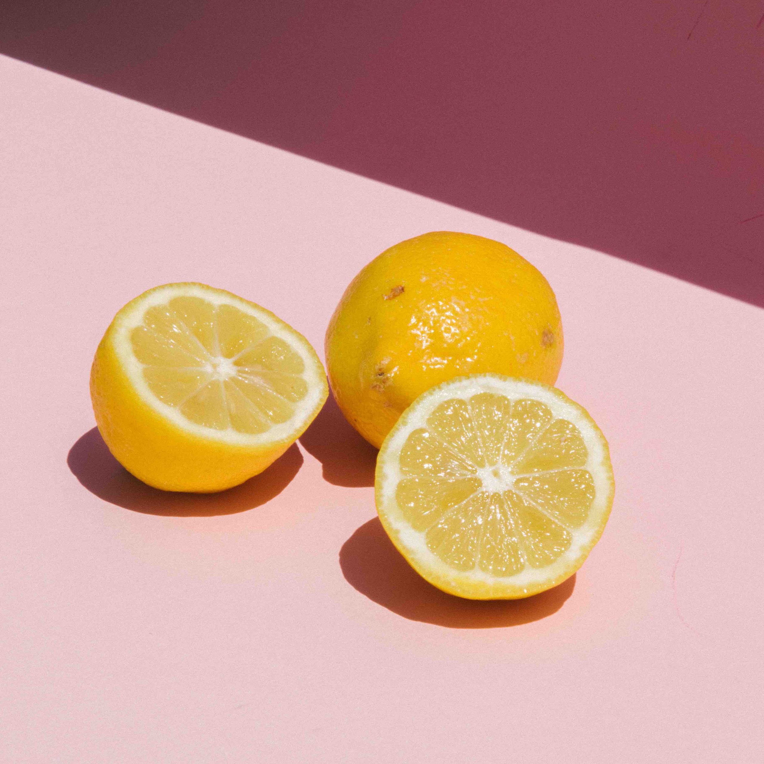 Mandarin yellow essential oil italy, citrus, 8008-31-9